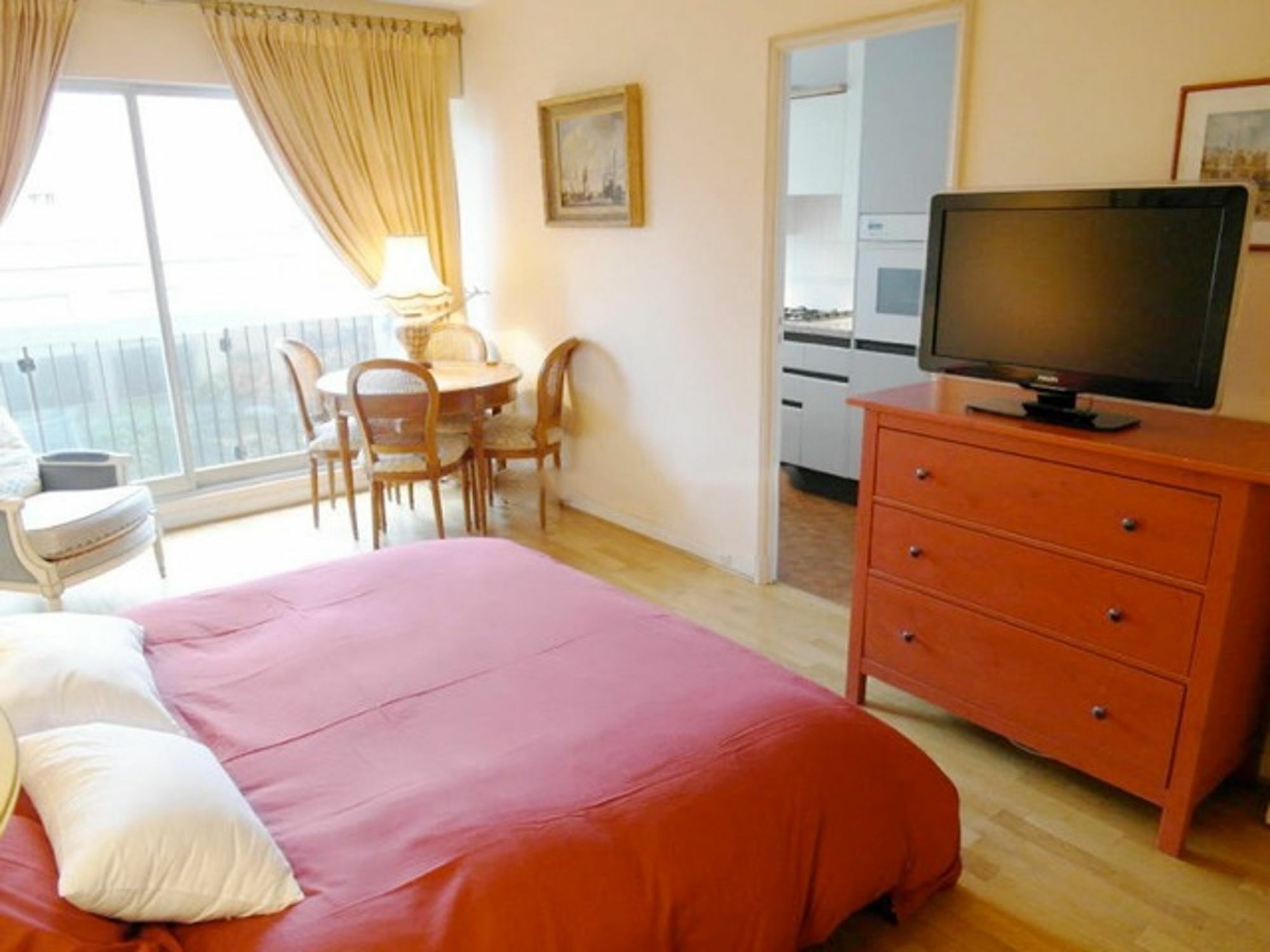 Apartment Chic In With Garden View - Near Eiffel Tower, M